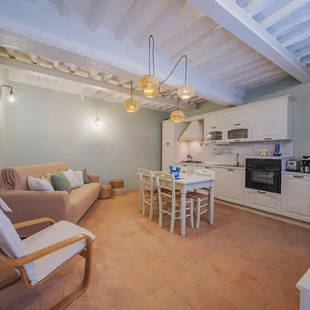 Il Pino By Tuscanhouses * Camaiore